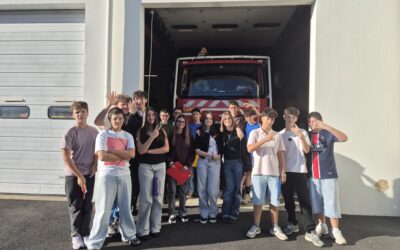[ 3EME A ET B ] 🚒 Nos élèves de 3ème à la découverte du métier de pompier ! 👨‍🚒